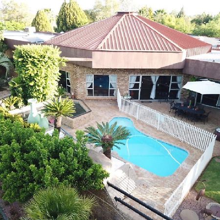 Leach Lodge Kuruman Exterior foto
