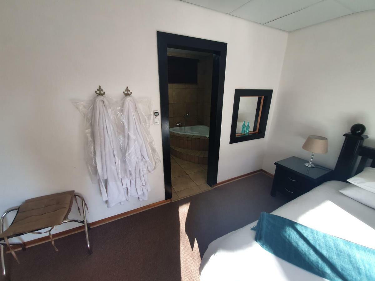 Leach Lodge Kuruman Exterior foto