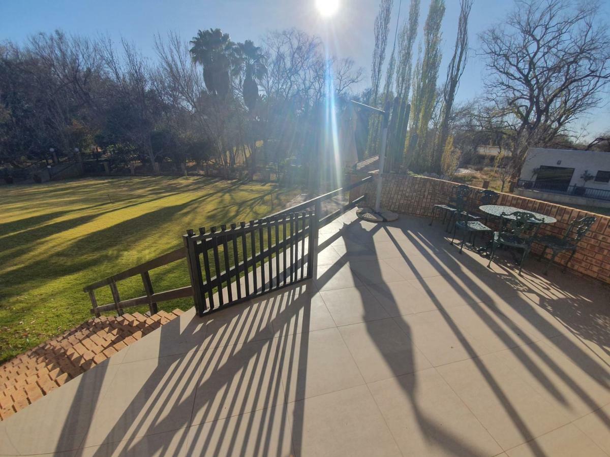 Leach Lodge Kuruman Exterior foto